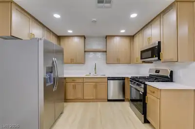 5576 West Rochelle Avenue 25B, Las Vegas