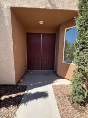 7081 Claythorn Road, Las Vegas, NV 89148 Entry