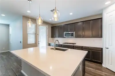 6008 Bugsy Street, North Las Vegas, NV 89081 Kitchen