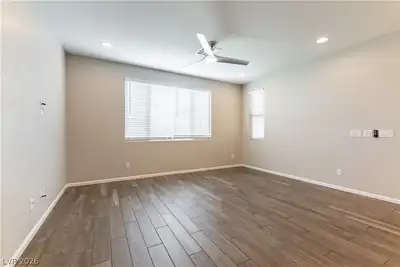 6008 Bugsy Street, North Las Vegas, NV 89081 Primary Bedroom