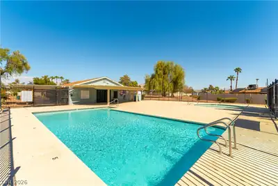 4766 Primavera Street, Las Vegas, NV 89122 Pool