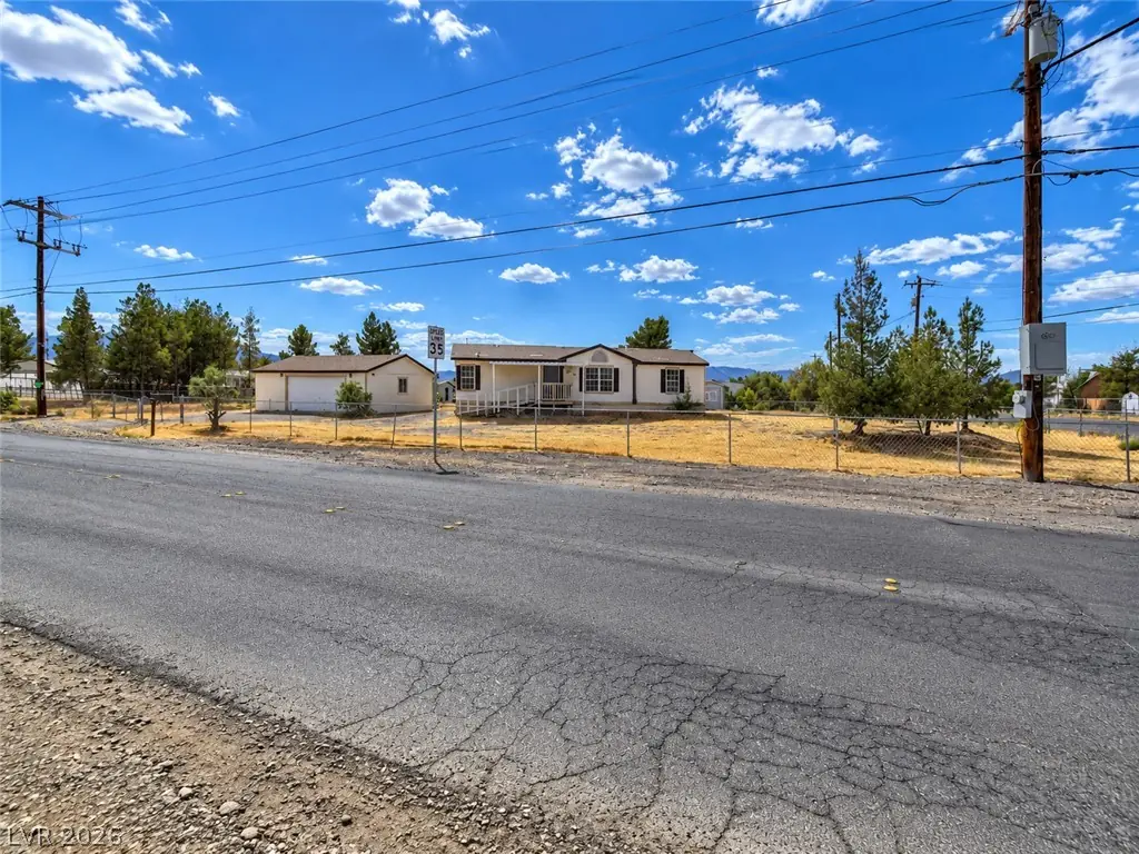 3021 West Charleston Park Avenue, Pahrump, NV 89048