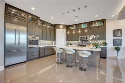 6480 Farness Street, Las Vegas, NV 89135 Kitchen