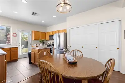 11229 Vintners Lane, Las Vegas, NV 89138 Kitchen