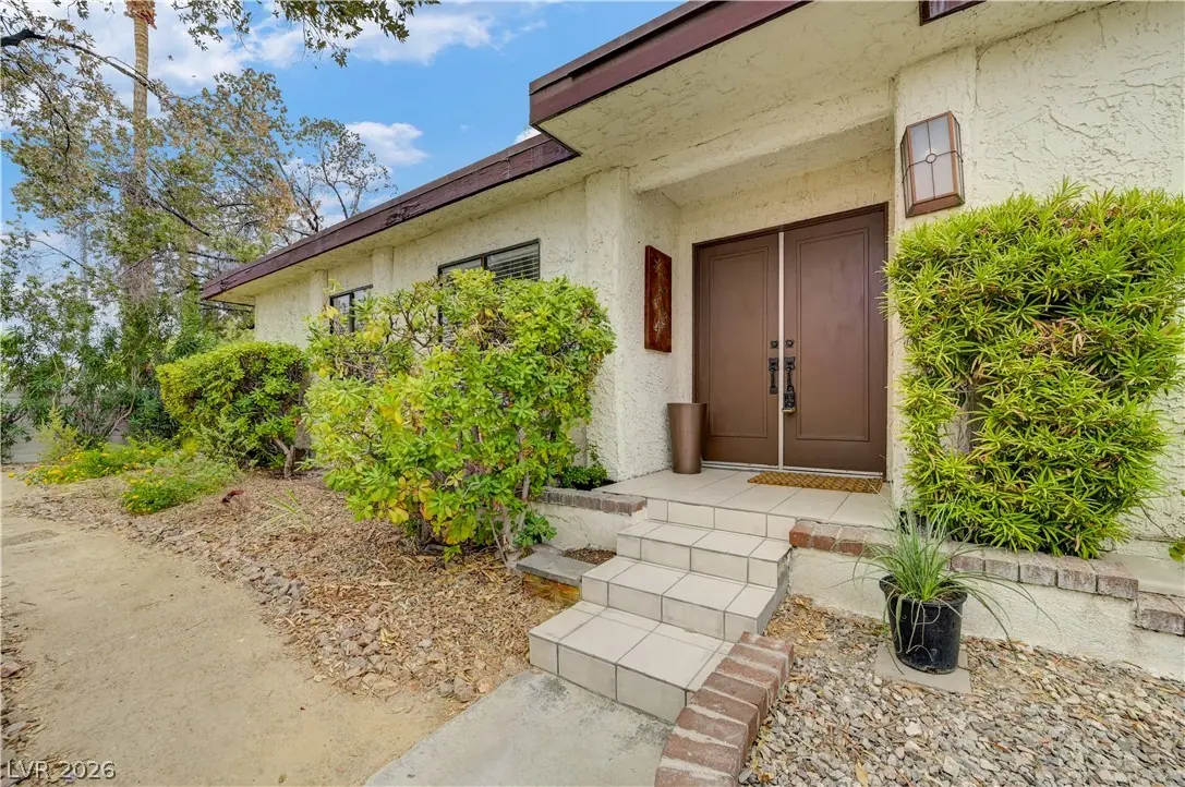2695 San Lago Court, Las Vegas, NV 89121