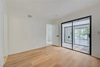 2695 San Lago Court, Las Vegas, NV 89121 Bedroom