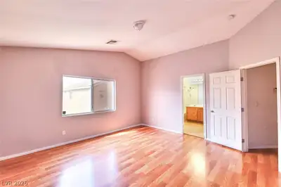 4133 Kemble Court, Las Vegas, NV 89115 Primary Bedroom
