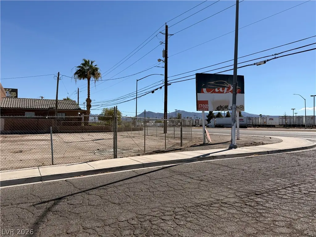 6101 Boulder Highway, Las Vegas, NV 89122