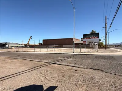 6101 Boulder Highway, Las Vegas, NV 89122 Lot