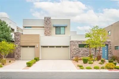 6214 Amber View Street Las Vegas, NV 89135