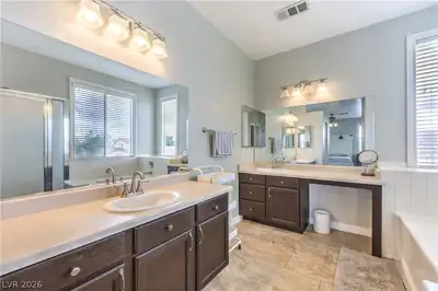 8900 Crooked Shell Avenue, Las Vegas, NV 89143 Primary Bathroom