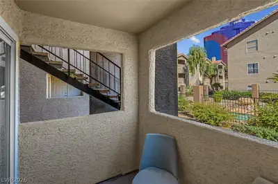 4200 South Valley View Boulevard 1069, Las Vegas, NV 89103 Patio