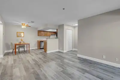 4200 South Valley View Boulevard 1069, Las Vegas, NV 89103 Living Room