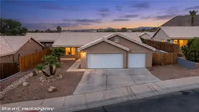 347 Ronnie Way, Mesquite