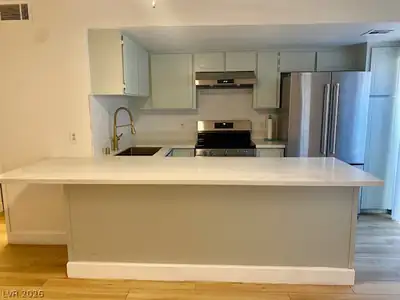 310 Brookside Lane B Las Vegas, NV 89107