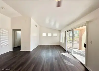 10101 Hemet Drive, Las Vegas, NV 89134 Living Room