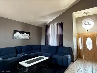 6380 Cantelope Court, Las Vegas, NV 89142 Living Room