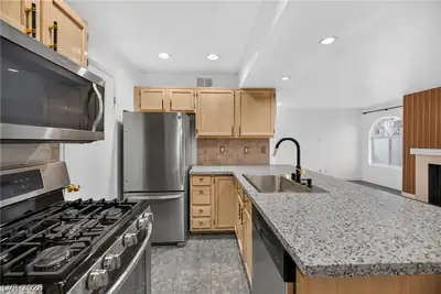7570 West Flamingo Road 115, Las Vegas, NV 89147 