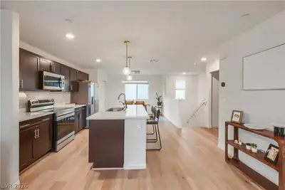 6843 Truffle Gray Street, Las Vegas, NV 89148 Kitchen