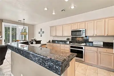 9425 San Laguna Court 105, Las Vegas, NV 89134 Kitchen