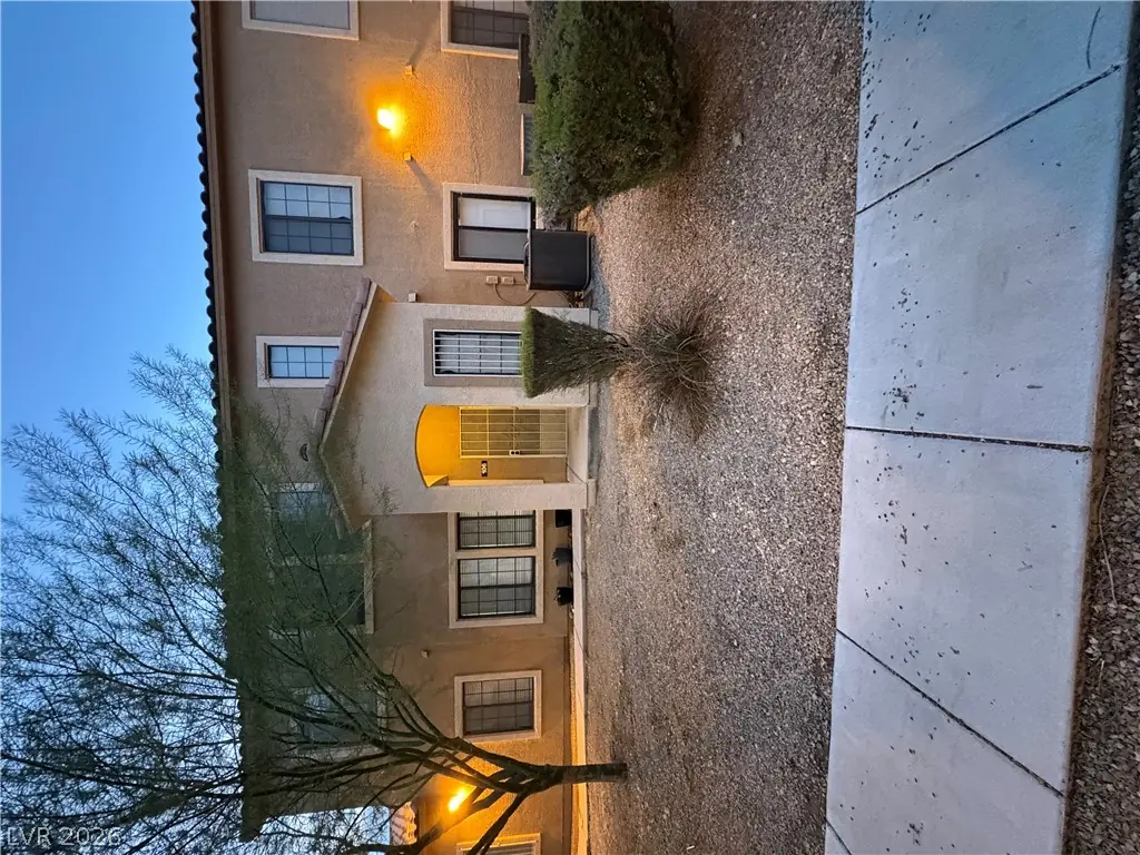 2131 Hussium Hills Street 206, Las Vegas, NV 89108