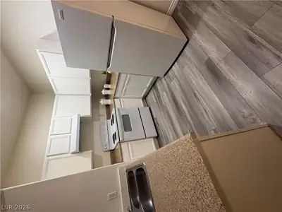 2131 Hussium Hills Street 206, Las Vegas, NV 89108 Kitchen