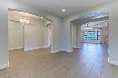 7722 Rainbow Rising Street, Las Vegas, NV 89113 