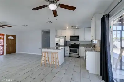 4030 Vegas Valley Drive, Las Vegas, NV 89121 Kitchen