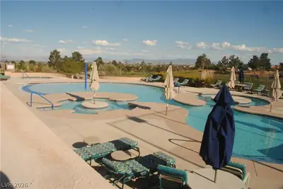 10709 Dover Creek Avenue, Las Vegas, NV 89134 Pool
