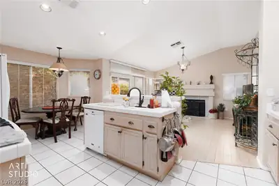 4560 Gonzales Drive, Las Vegas, NV 89130 Kitchen