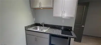 223 North 9th Street 200, Las Vegas, NV 89101 Kitchen