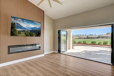 9437 Eagle Valley Drive, Las Vegas, NV 89134 Living Room