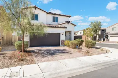 6333 Voss Street, North Las Vegas, NV 89081 Front of Structure