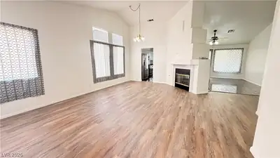 6263 DALBERGIA Avenue, Las Vegas, NV 89122 Living Room