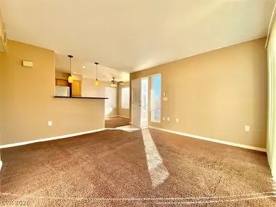 5710 East Tropicana Avenue 2232, Las Vegas, NV 89122 Living Room