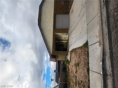 7235 Empress Drive Las Vegas, NV 89147