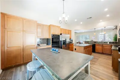 9 Stonemark Drive, Henderson, NV 89052 