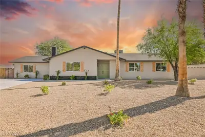 7984 Secretariat Lane, Las Vegas, NV 89123 