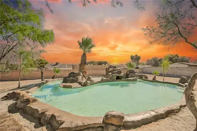 7984 Secretariat Lane, Las Vegas, NV 89123 