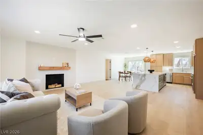 7984 Secretariat Lane, Las Vegas, NV 89123 