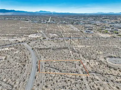 1820 Court Street, Pahrump, NV 89048 