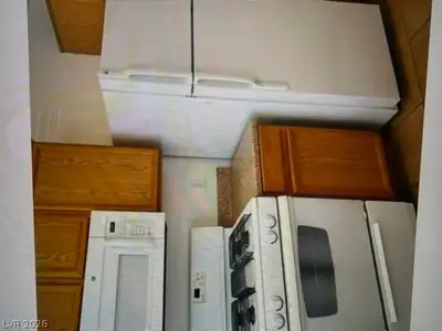 9330 West Maule Avenue 113, Las Vegas, NV 89148 Kitchen