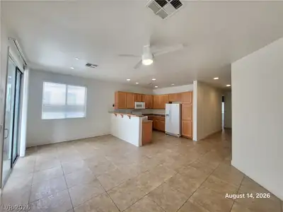 7280 Fountain Village Avenue, Las Vegas, NV 89113 Kitchen