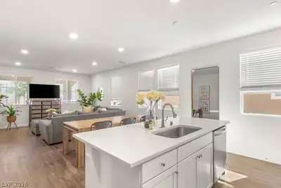 2873 Tanager Hill Street, Henderson, NV 89044 Kitchen