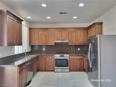 7887 Palace Monaco Avenue, Las Vegas, NV 89117 Kitchen