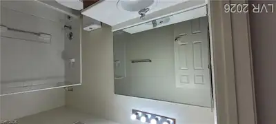9229 Millikan Avenue, Las Vegas, NV 89148 Bathroom