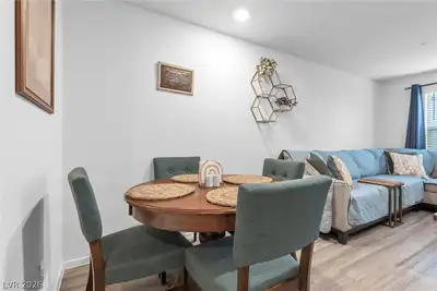 9921 Bumblebee Hills Street, Las Vegas, NV 89141 Dining Area