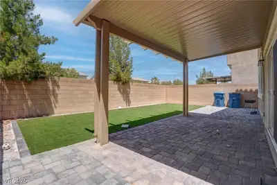 114 Manzanita Falls Avenue, North Las Vegas, NV 89031 Patio