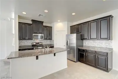 5487 Funks Grove Lane, Las Vegas, NV 89122 Kitchen
