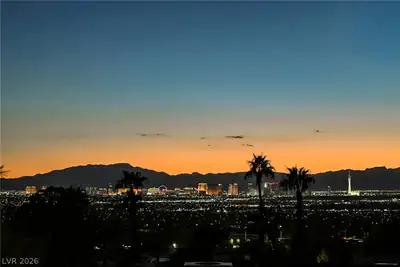 649 Wilshire Boulevard, Las Vegas, NV 89110 